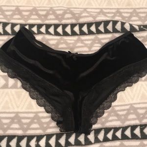 Black velvet panties Clearance